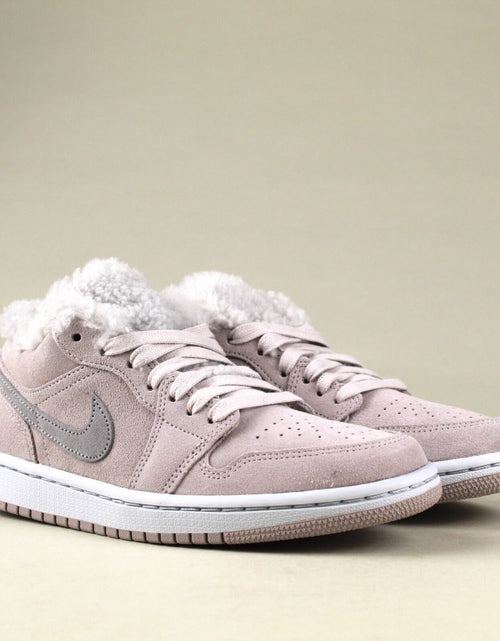 Load image into Gallery viewer, Air Jordan 1 Low SE Sherpa Fleece Grey DO0750-002 Women&#39;S Size 6.5 Shoes #311B
